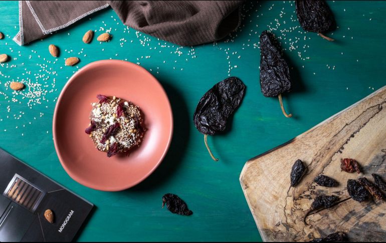 Mole con Short Rib. ESPECIAL/Prime Blend Mabe.