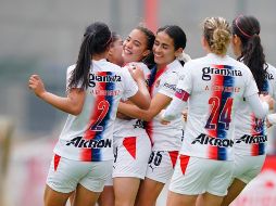 Sabían que no sería fácil, trabajaron el partido, lo llevaron conforme las circunstancias exigieron y al concluir el reloj al minuto 90, Chivas Femenil ganó 1-0 en el partido de ida. Imago7 / A. Suárez