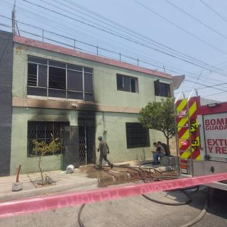 Fallece adulto mayor en incendio en Colonia del Fresno