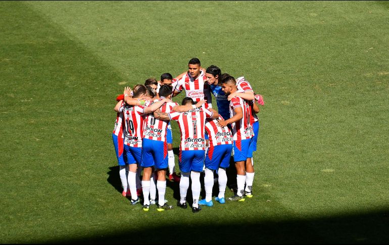 El cierre de torneo de las Chivas hizo que la gente reavivara esperanzas. Imago7