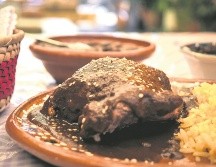 Mole de guajolote. Estrella de la cocina queretana. ESPECIAL/Turismo Querétaro