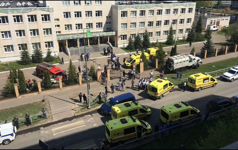 Según funcionarios de salud de la región, 21 personas fueron hospitalizadas por heridas tras la balacera incluyendo 18 menores, de los cuales seis estaban en cuidados intensivos. EFE