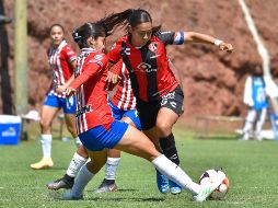 Chivas y Atlas femenil se han enfrentado en 12 ocasiones. Al inicio Chivas era amplio dominador con un total de cinco victorias en su cuenta, pero las rojinegras ahora mismo cuentan con cuatro triunfos frente al Rebaño. IMAGO7