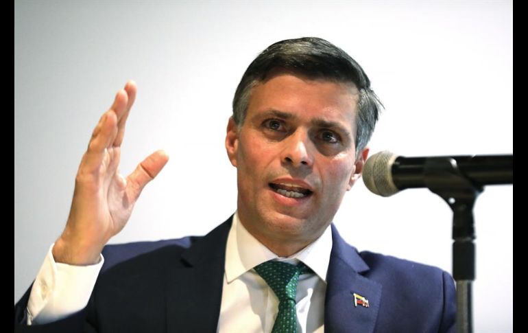 Leopoldo López abandonó Venezuela rumbo a Madrid luego de pasar 18 meses en la residencia del embajador español en Caracas. EFE/ARCHIVO