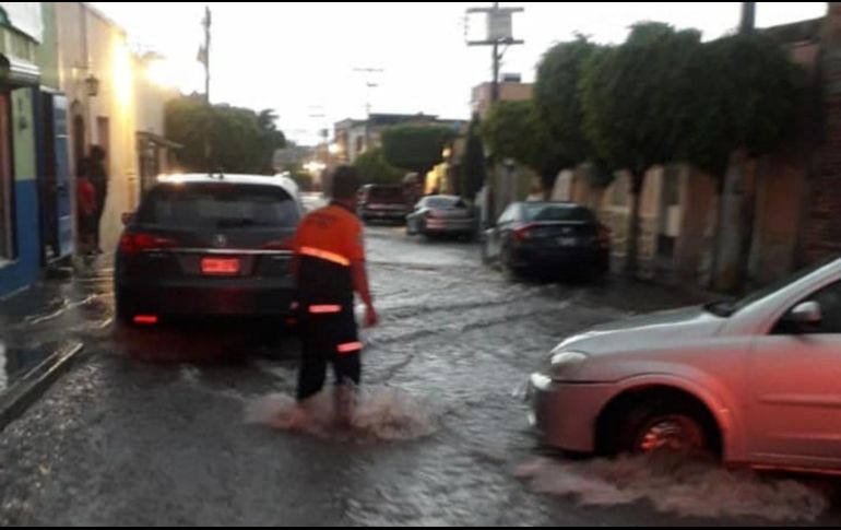 La corporación municipal de Protección Civil atiende la emergencia. FACEBOOK/GobiernodeLagosdeMoreno