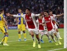 El Ajax donde milita el mexicano Edson Álvarez consiguió su trigésimo quinto título de la Liga de los Países Bajos (Eredivisie). ARCHIVO