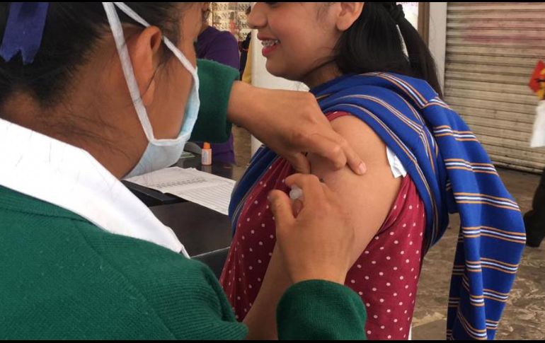 Siguen a las recientes solicitudes que ha realizado el laboratorio a la FDA y a la EMA para el uso de emergencia de su vacuna contra COVID-19 en menores de entre 12 y 15 años. SUN / ARCHIVO