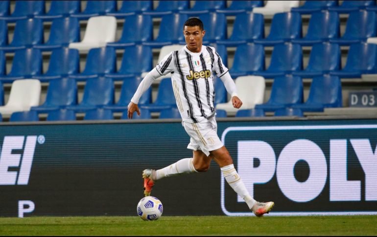 Aparte de su exitosa carrera en el futbol, otro de los aspectos que caracteriza y acompaña al portugués Cristiano Ronaldo es el lujo. EFE / E. Baracchi