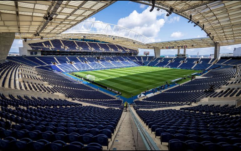 El estadio Do Dragao de Oporto reemplazará al Ataturk de Estambul. AFP