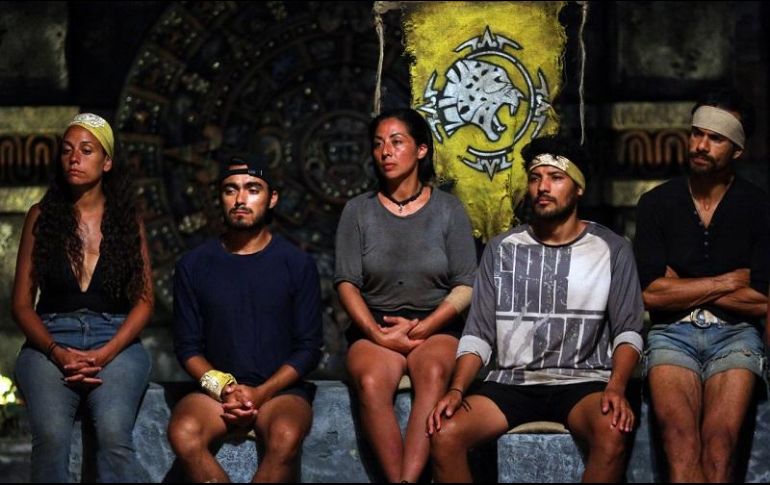 Durante un concejo extraordinario, lo “Jaguares” expresaron su preocupación por la condición de Dennis. ESPECIAL/TV Azteca