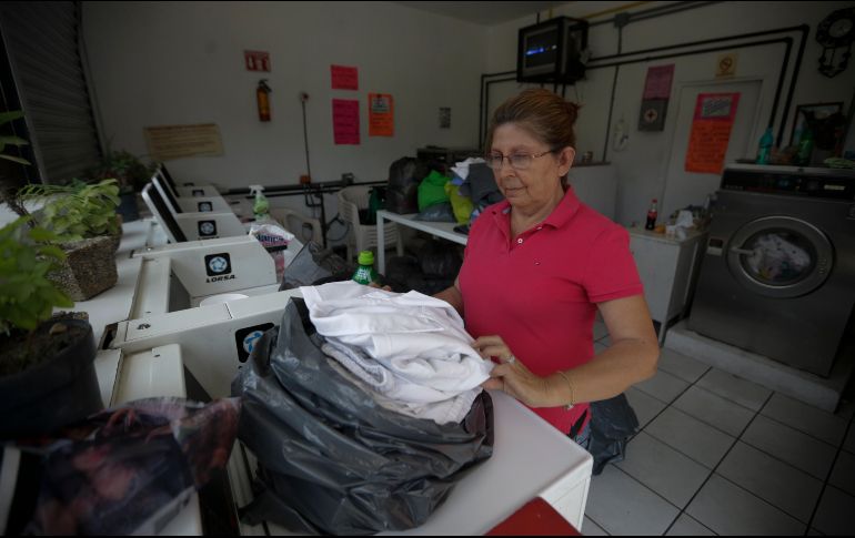 La compra de agua de pipas o embotellada impide obtener ganancias. EL INFORMADOR/F. Atilano