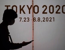 Las cifras de casos y muertos por COVID-19 siguen en aumento en Japón, donde menos del 2% de la población está inmunizada plenamente. AP / E. Hoshiko