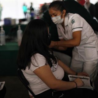 México acumula 220 mil 159 muertes por COVID-19