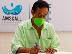 El abanderado por el Partido Verde firmó compromisos a favor del agua. ESPECIAL