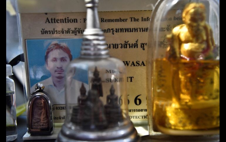 Los amuletos son tan populares que en Bangkok hay un mercado dedicado a ellos en el centro histórico. Los más caros son aquellos que están bendecidos por religiosos. AFP/L. Suwanrumpha