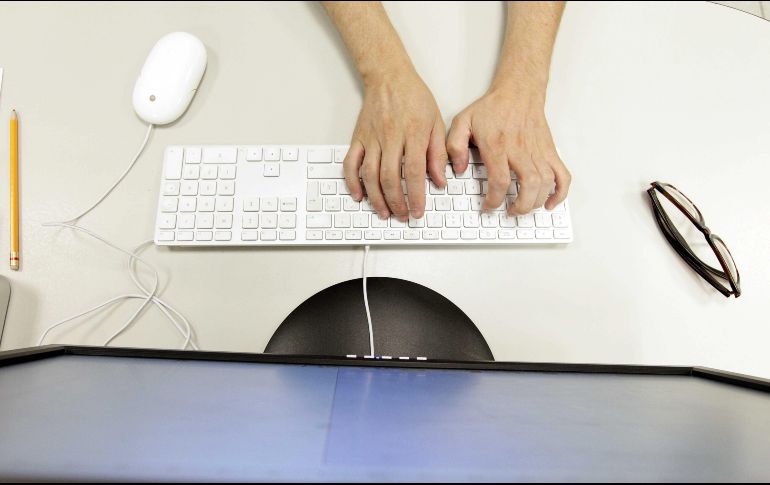 El hecho, difundido por sus compañeros en redes sociales, habría ocurrido la mañana del 11 de mayo durante un examen. EL INFORMADOR / ARCHIVO