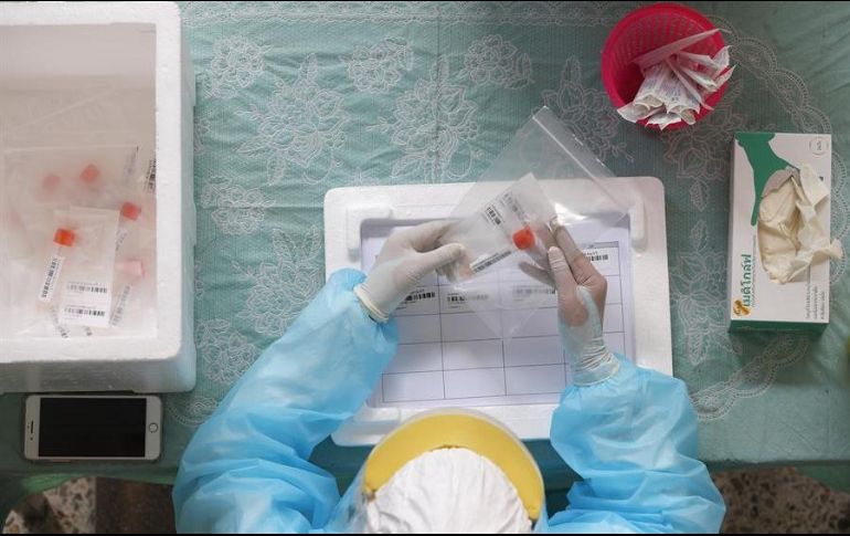 Cerca del 60% de la población adulta estadounidense ha recibido hasta la fecha al menos una dosis de la vacuna anticovid. EFE/R. Yongrit