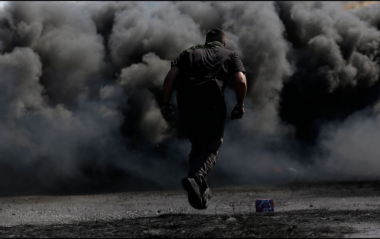 La escalada bélica entre ambas partes ha dejado ya más de 210 palestinos fallecidos en Gaza, mientras que en Israel los muertos son 12. EFE / A. Badarneh