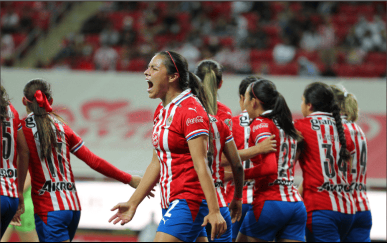 Preparándose para la final de la Liga Femenil. Twitter/ChivasFemenil.