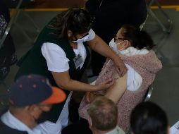 Las embarazadas podrán recibir el biológico sólo si tienen nueve o más semanas de gestación. EL INFORMADOR / ARCHIVO