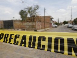 La finca, ubicada en el cruce de las calles Armería y Agapanto, comenzó a ser investigada desde el pasado 25 de abril gracias a una denuncia anónima. EFE/ F. Guasco