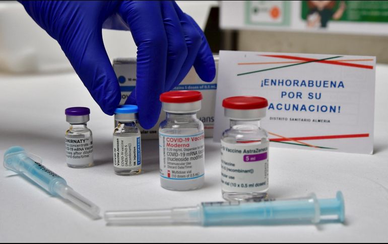 La OMS advirtió que las vacunas y la evolución positiva no deben llevar al triunfalismo ni a la relajación de las medidas de seguridad. EFE/ARCHIVO