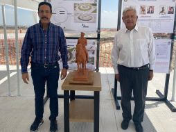 En una fotografía difundida en su cuenta de Twitter por Omar Fayad, se muestra un boceto de la escultura ecuestre. TWITTER/@omarfayad