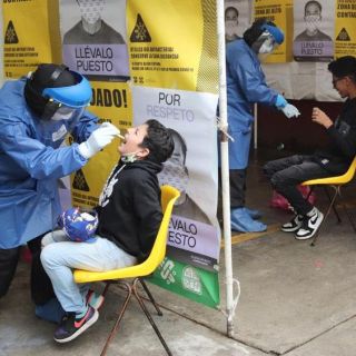 México acumula 221 mil 256 muertes por COVID-19