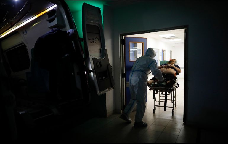 Argentina ha cumplido tres días con más de 35 mil contagios y más de 400 muertes. AP/N. Pisarenko