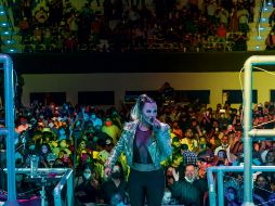 María José. La cantante luce impresionante en el escenario del Coliseo Centenario de Torreón. CORTESÍA/Seitrack