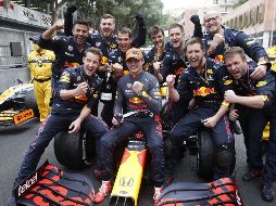 Red Bull lidera el Campeonato de Constructores con un total de 149 puntos, uno más que Mercedes. EFE / S. Nogier