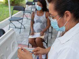 Para vacunarse, las mujeres embarazadas deber ser mayores de 18 años y tener más de 9 semanas de gestación. XINHUA/ARCHIVO