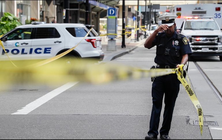 En lo que va de 2021, EU ha registrado 224 tiroteos masivos, que define como aquellos con más de cuatro víctimas, muertos o heridos. AP / ARCHIVO