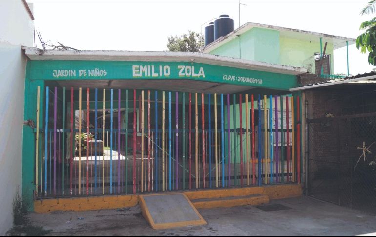 “EMILIO ZOLA”. El jardín de niños  denunció el robo de equipo de cómputo y sonido, televisores, pantallas y  grabadoras. SUN