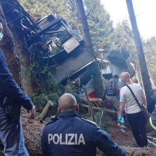 Italia investiga causa del desplome de un teleférico que dejó 14 muertos