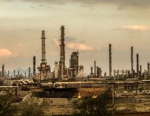 Pemex requiere incrementar sus inversiones para revertir un prolongado declive de su producción. NTX/ARCHIVO