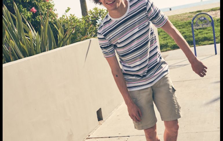 Los shorts son la pieza primordial en verano para looks casuales y funcionales. CORTESÍA /DOCKERS