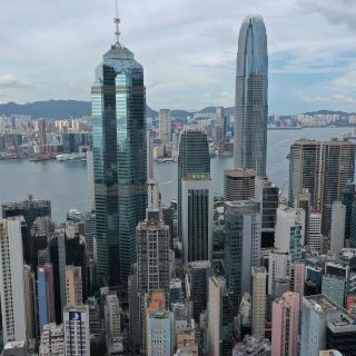 La razón por la que Hong Kong tiraría a la basura dosis de la vacuna anti COVID-19