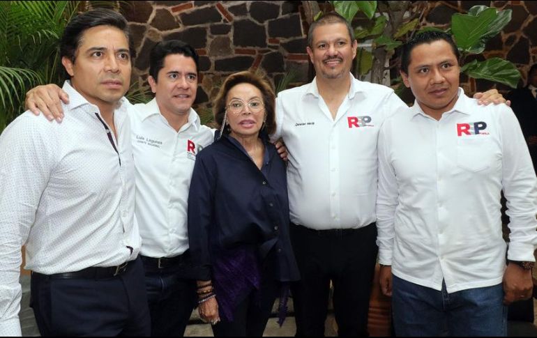 Elba Esther Gordillo encabeza una reunión de trabajo con líderes del partido Redes Sociales Progresistas en Puebla. SUN/ARCHIVO