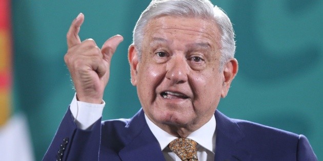 The Economist dedica su portada a AMLO y lo llama "El Falso Mes&iacute;as"