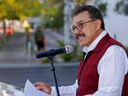 Carlos Lomelí aseguró que no se dejará intimidar ante las difamaciones. TWITTER/@DrCarlosLomeIi