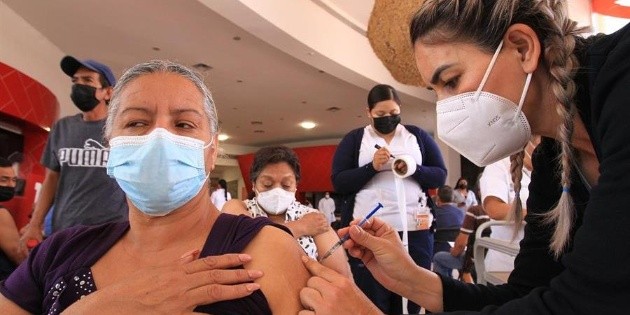 COVID-19: M&eacute;xico acumula 222 mil 657 muertes por coronavirus