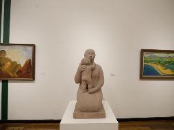 “Mujer con niño”. Pieza de Rosa Castillo que forma parte de la muestra “1964: Orígenes de la Colección Pueblo de Jalisco”. EL INFORMADOR/F. Atilano