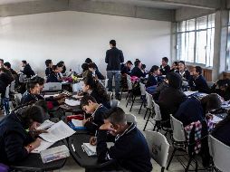 Detallan que se han tenido reuniones con gobernadores y secretarios de educación estatales para detallar los protocolos a seguir en el retorno a clases el próximo 7 de junio. EL INFORMADOR / ARCHIVO
