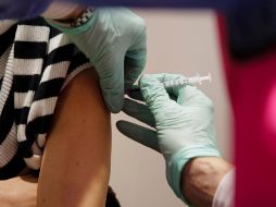 Pfizer y BioNTech probaron en fase III su fórmula contra el coronavirus en dos mil 260 adolescentes y aseguraron que su efectividad fue del 100 % y con una ''sólida