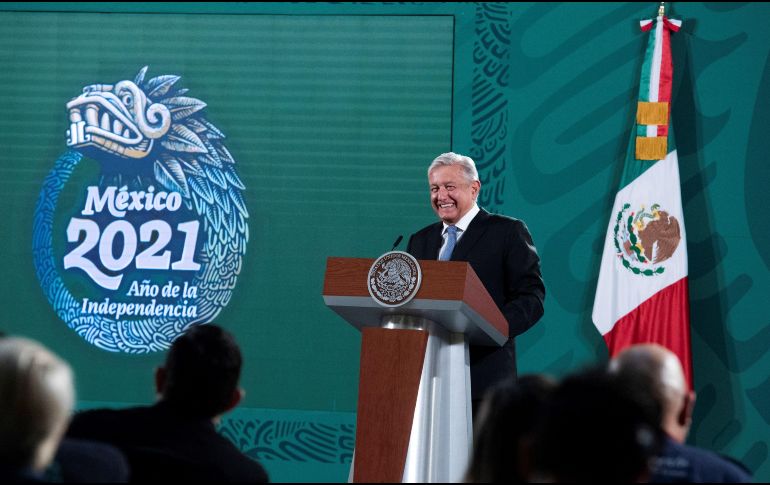 El Presidente López Obrador señala que aunque extranjeros vengan a hacer proselitismos y a conspirar contra su gobierno, los mexicanos no se dejan manipular. EFE