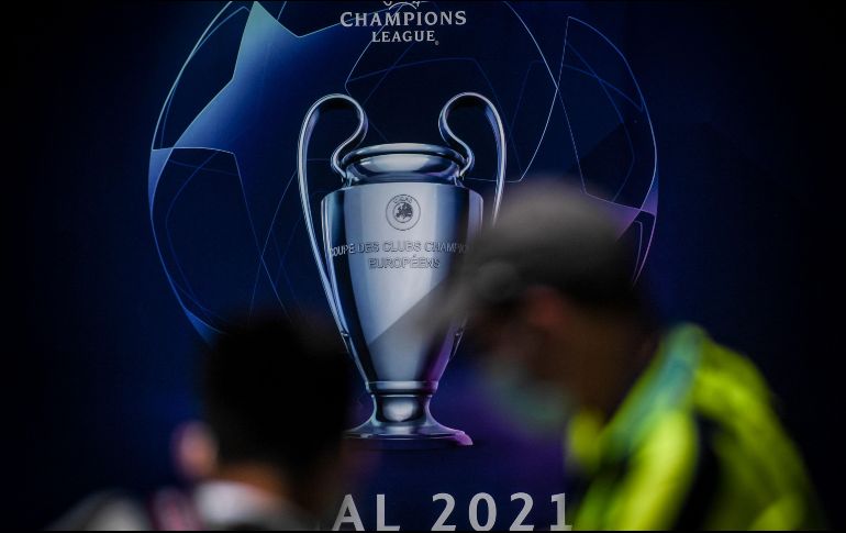 El duelo entre equipos ingleses promete emociones fuertes, pues enfrenta a un novato y a un conjunto que busca su segunda corona en el torneo europeo. AFP / P. De Melo Moreira