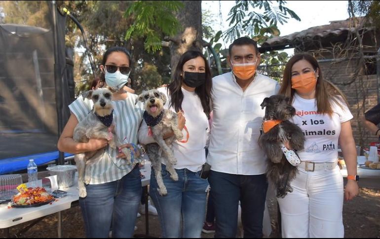 Zamora convocó a las asociaciones civiles a colaborar con el municipio para encontrar hogar para perros y gatos en situación de calle. ESPECIAL