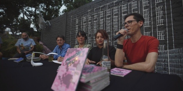 &Aacute;lvaro Luqu&iacute;n explora la nostalgia y la poes&iacute;a en &ldquo;Para&iacute;so Pixel&rdquo;