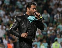 Pablo ha tenido conflictos constantes que han salido a la luz, como fue el caso de su alcoholismo durante las grabaciones de la bioserie de Vicente Fernández 